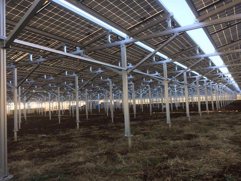 Agricultural Greenhouses mounting system